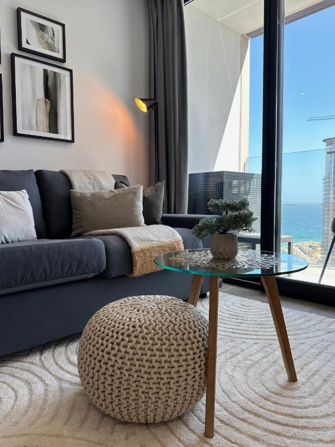 E1 Presidential Studios On High Floor With Stunning Sea Views Gibraltar Bagian luar foto